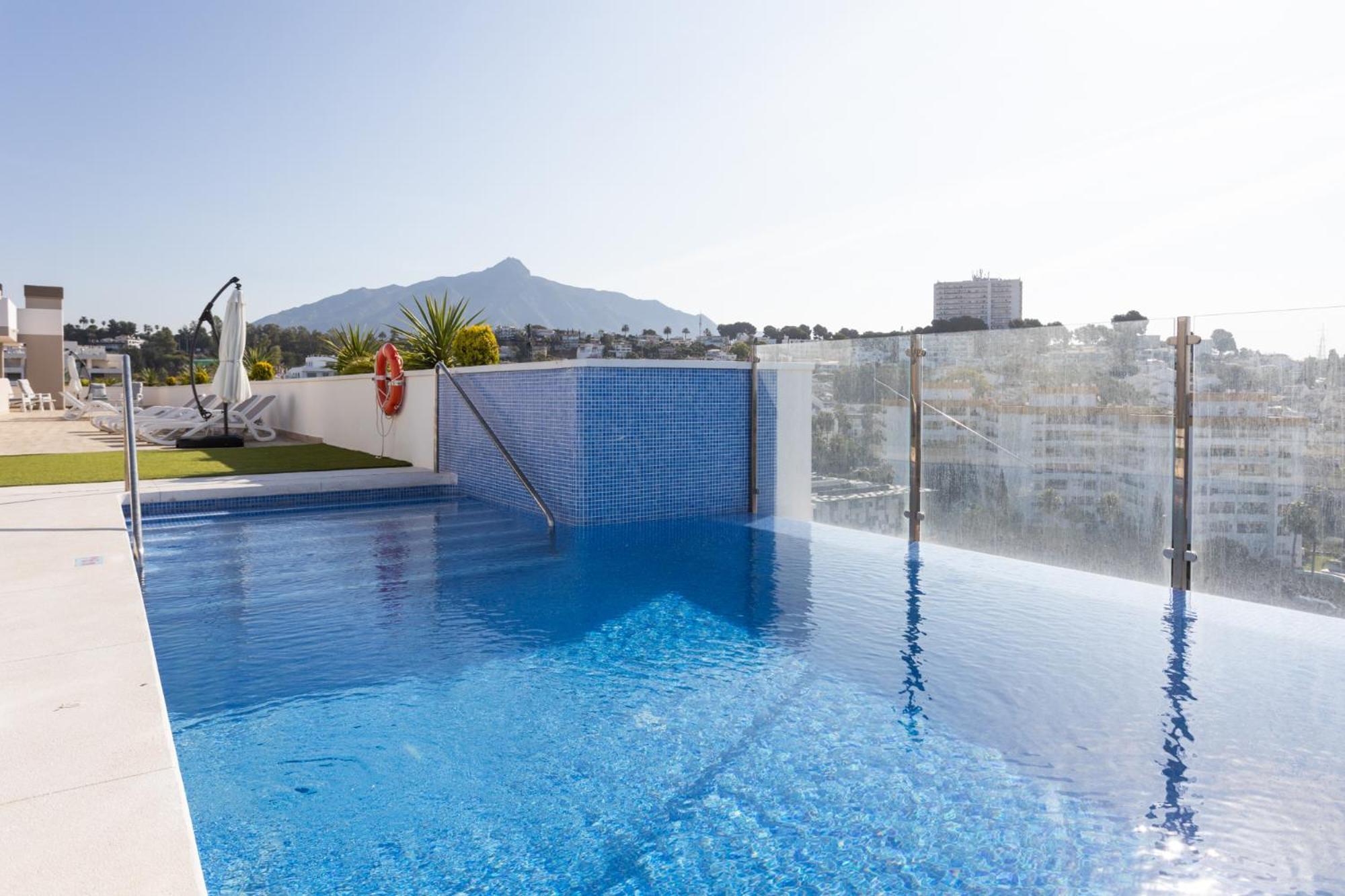 Mtr Temporary Rent Apto 4 Luminoso Con Zonas Chill Out Y Gym