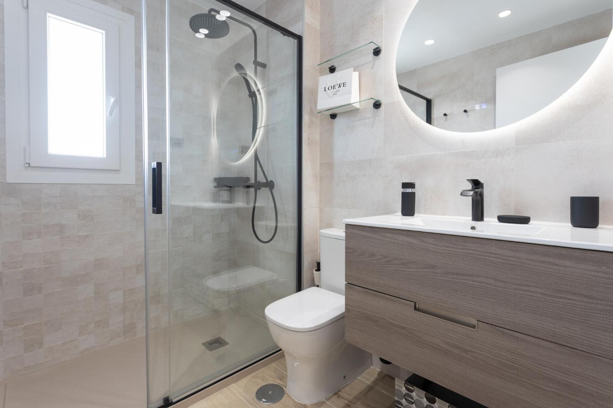 Mtr Temporary Rent Apto 4 Luminoso Con Zonas Chill Out Y Gym Apartment *