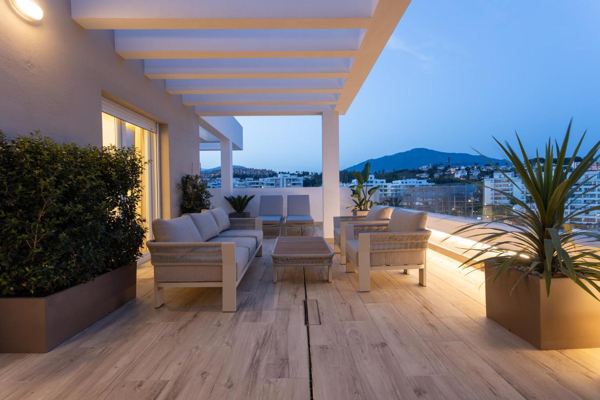 Apartment Mtr Temporary Rent Apto 4 Luminoso Con Zonas Chill Out Y Gym Marbella