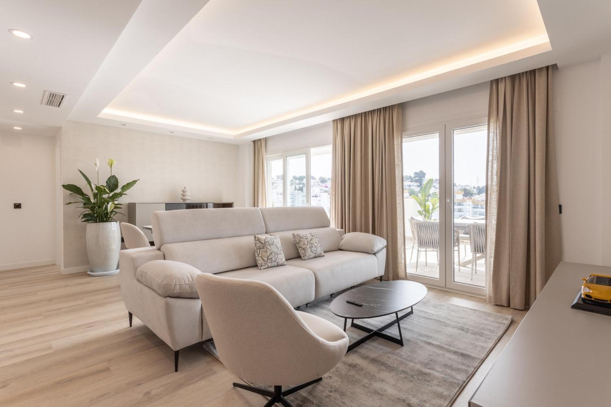 Apartment Mtr Temporary Rent Apto 4 Luminoso Con Zonas Chill Out Y Gym Marbella
